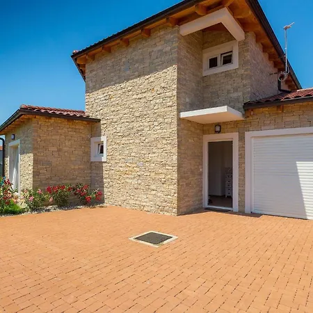 Ferienhaus Lume *