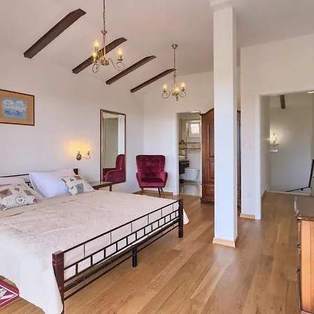 Lume Ferienhaus Poreč