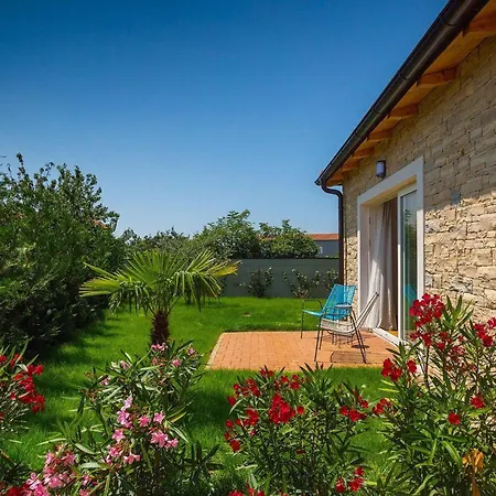 Holiday home Lume Porec